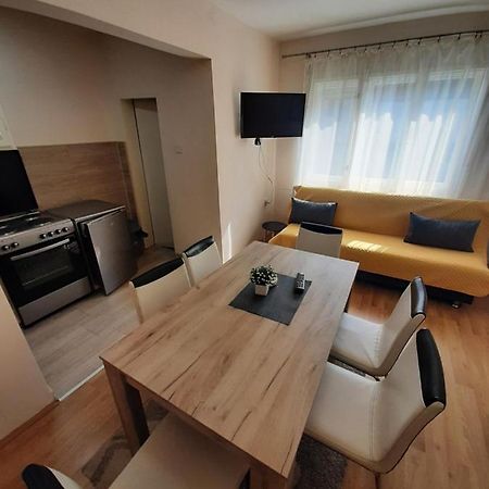 Haus Apartman Zajecar M&L Eksteriør billede