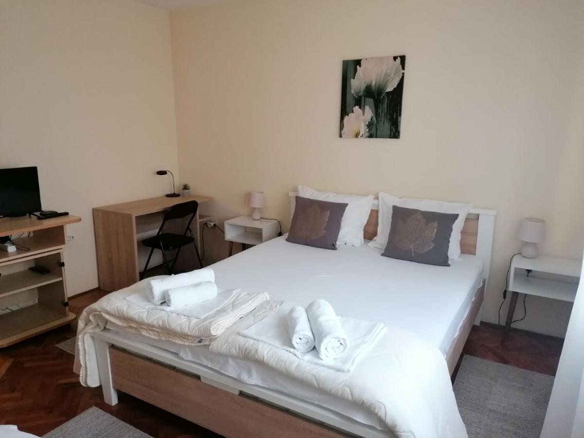 Haus Apartman Zajecar M&L Eksteriør billede