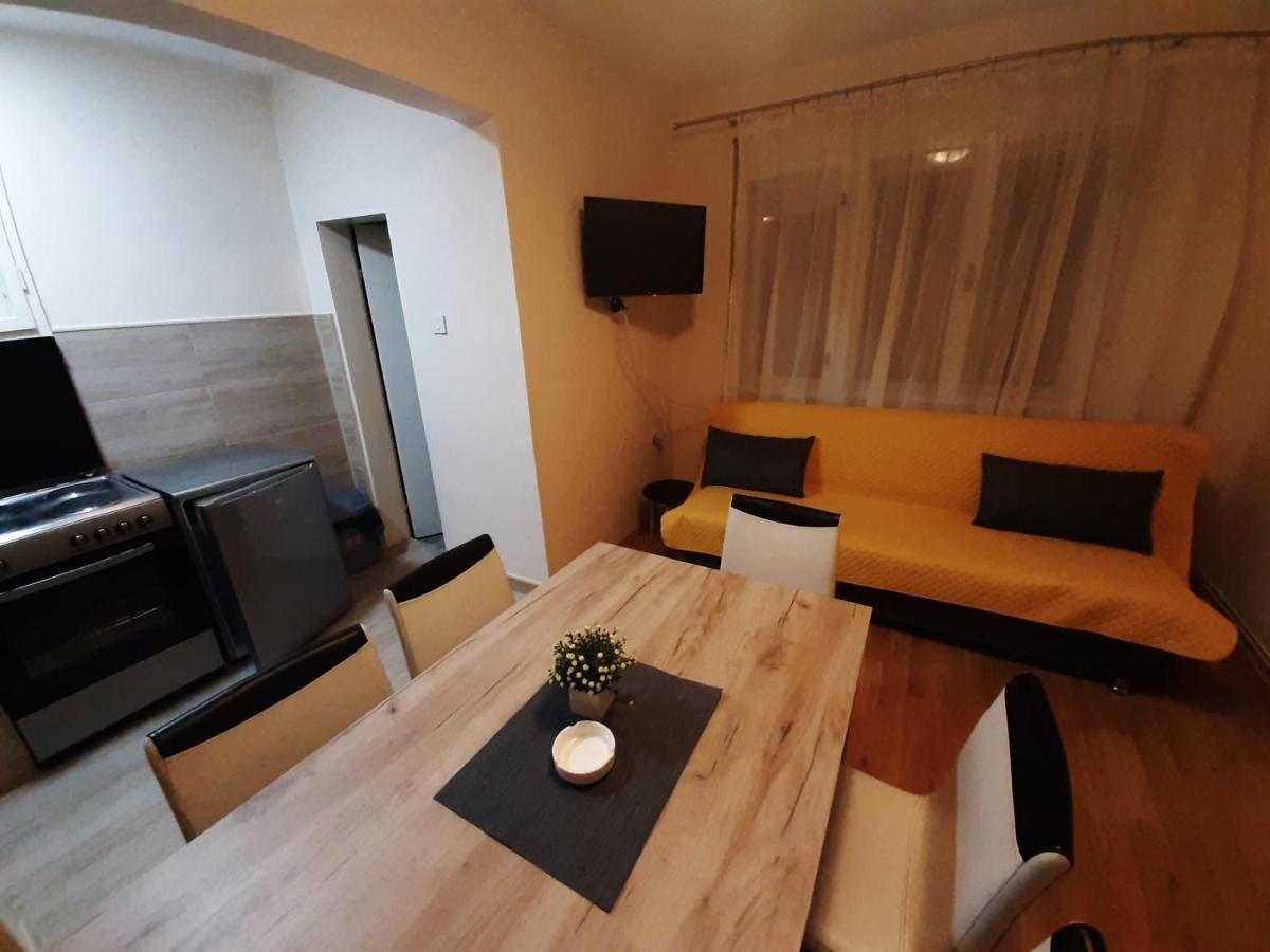 Haus Apartman Zajecar M&L Eksteriør billede