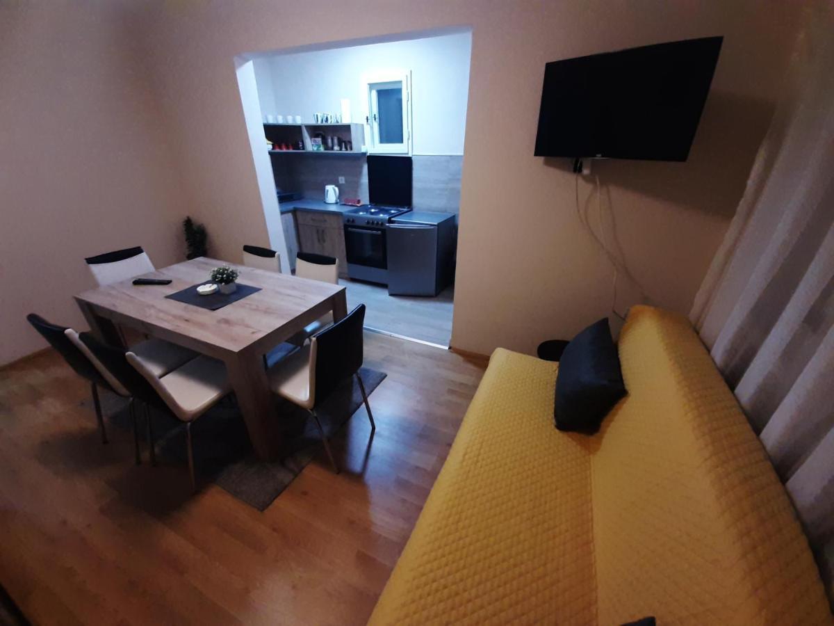 Haus Apartman Zajecar M&L Eksteriør billede