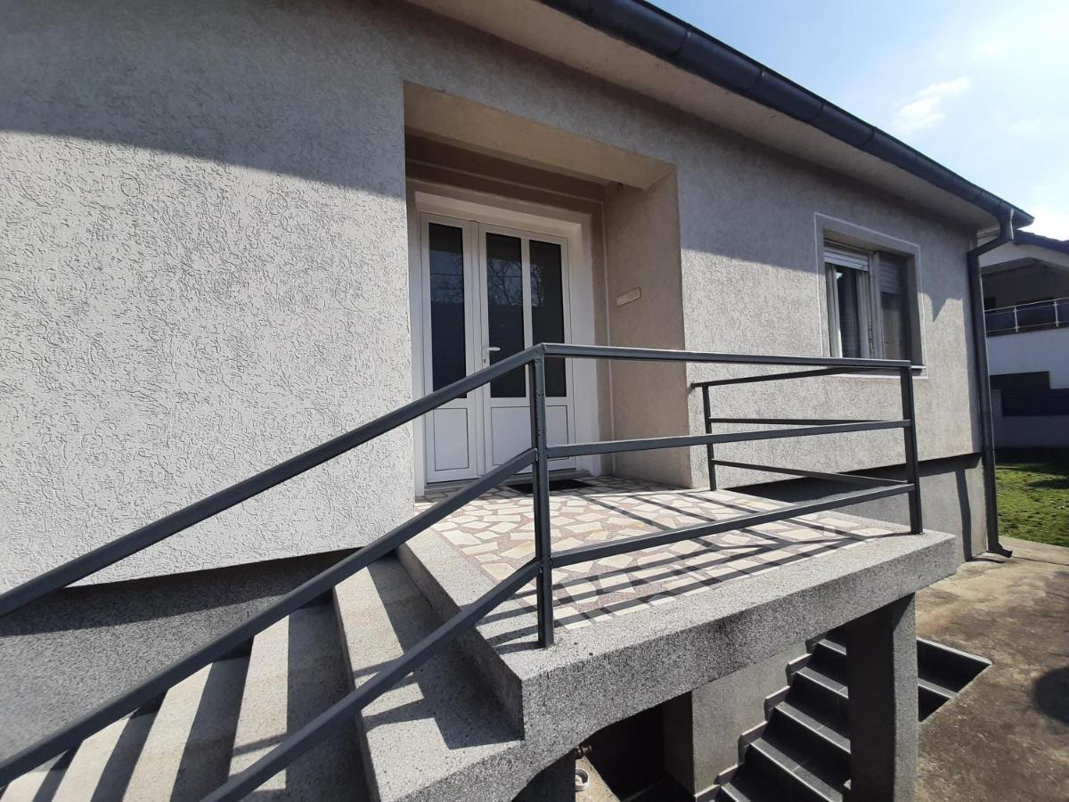 Haus Apartman Zajecar M&L Eksteriør billede
