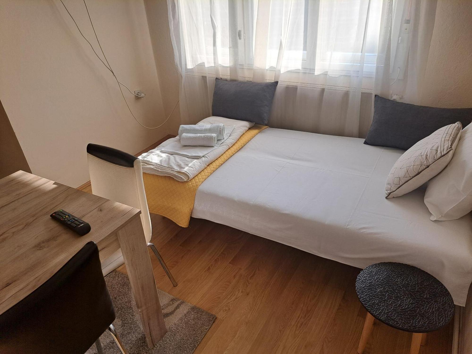 Haus Apartman Zajecar M&L Værelse billede